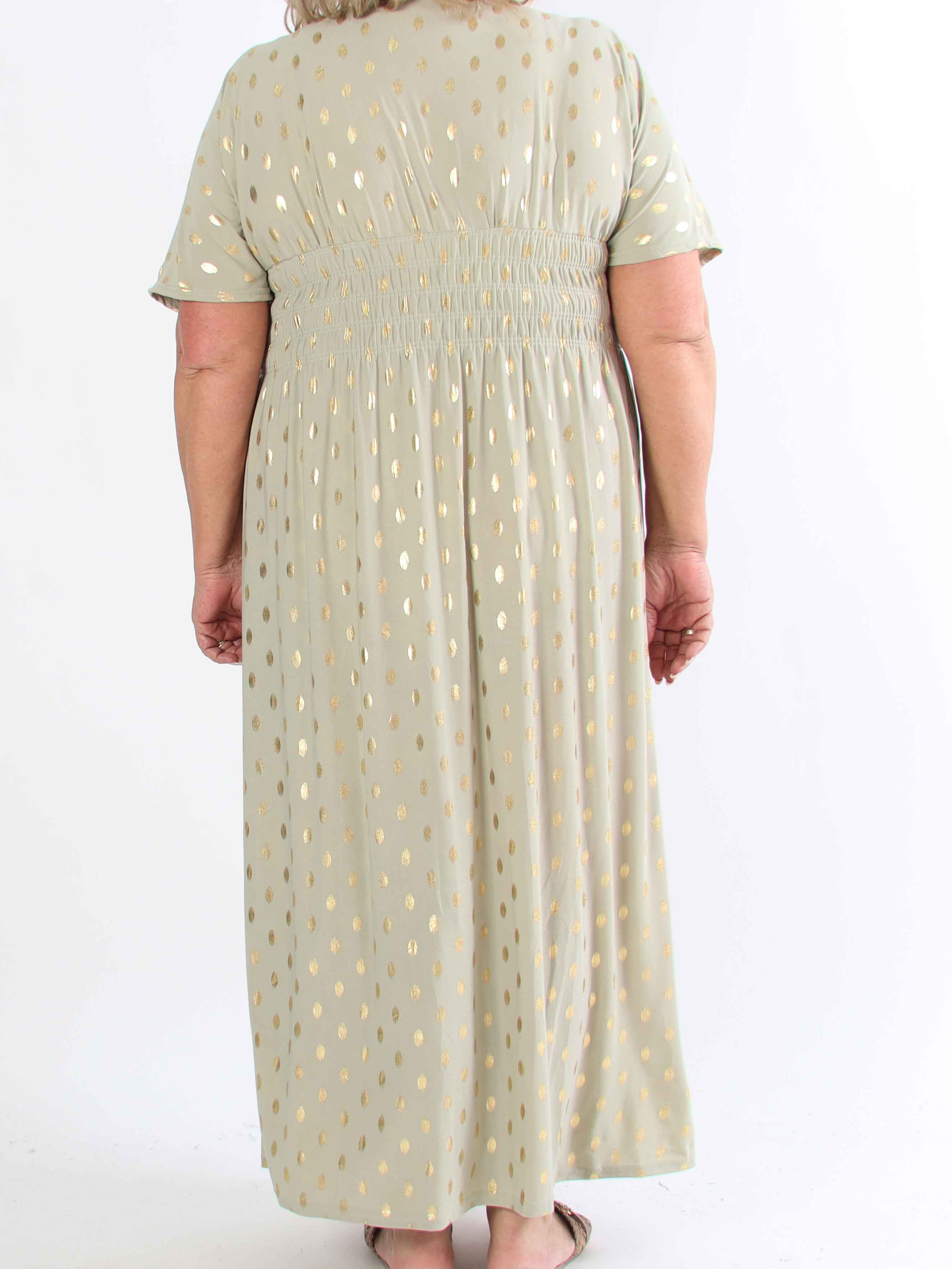 Pams Dot - Lång stretchig plus size-klänning med prickig detalj